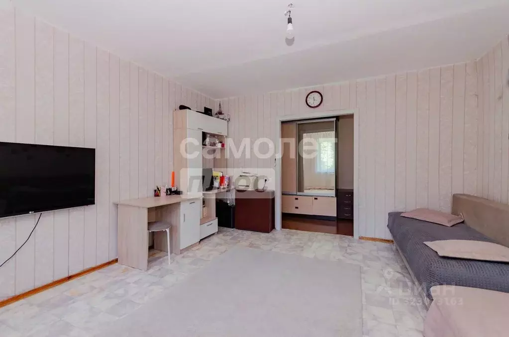 2-к кв. Челябинская область, Челябинск ул. Братьев Кашириных, 132А ... - Фото 1