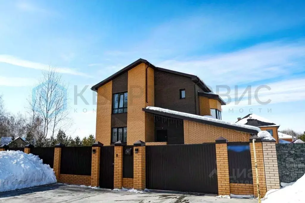 Коттедж в Омская область, Омск Славная ул., 62 (219 м) - Фото 1