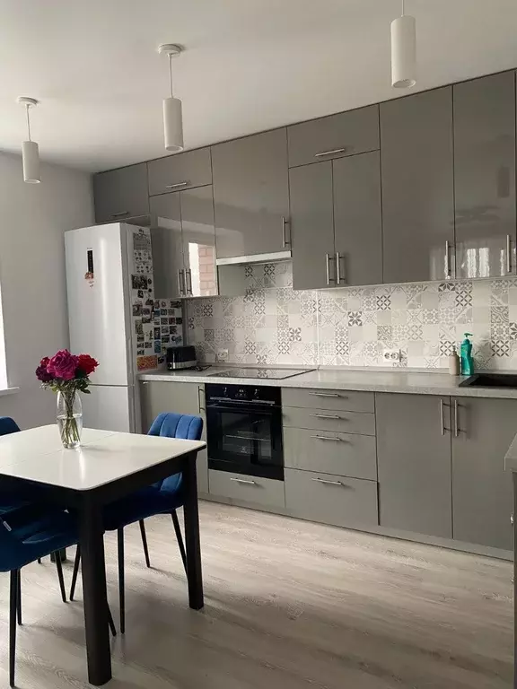 Продаётся 3-к квартира, 70.5 м - Фото 1