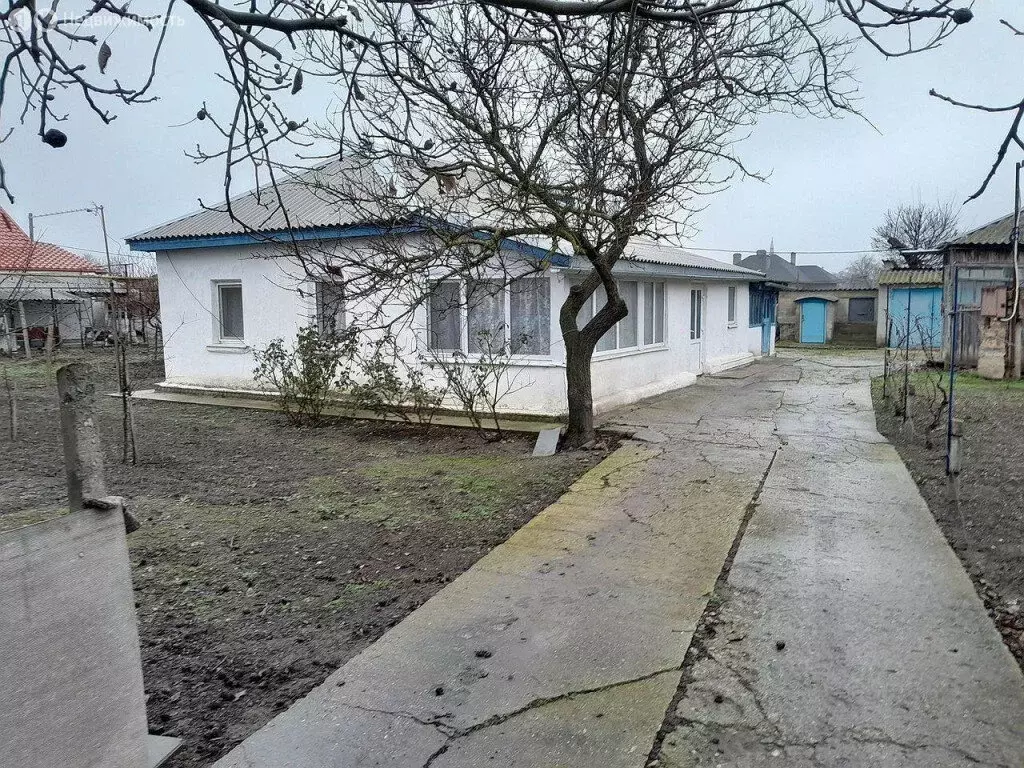 Дом в село Яркое Поле, Курская улица, 15А (83 м) - Фото 0