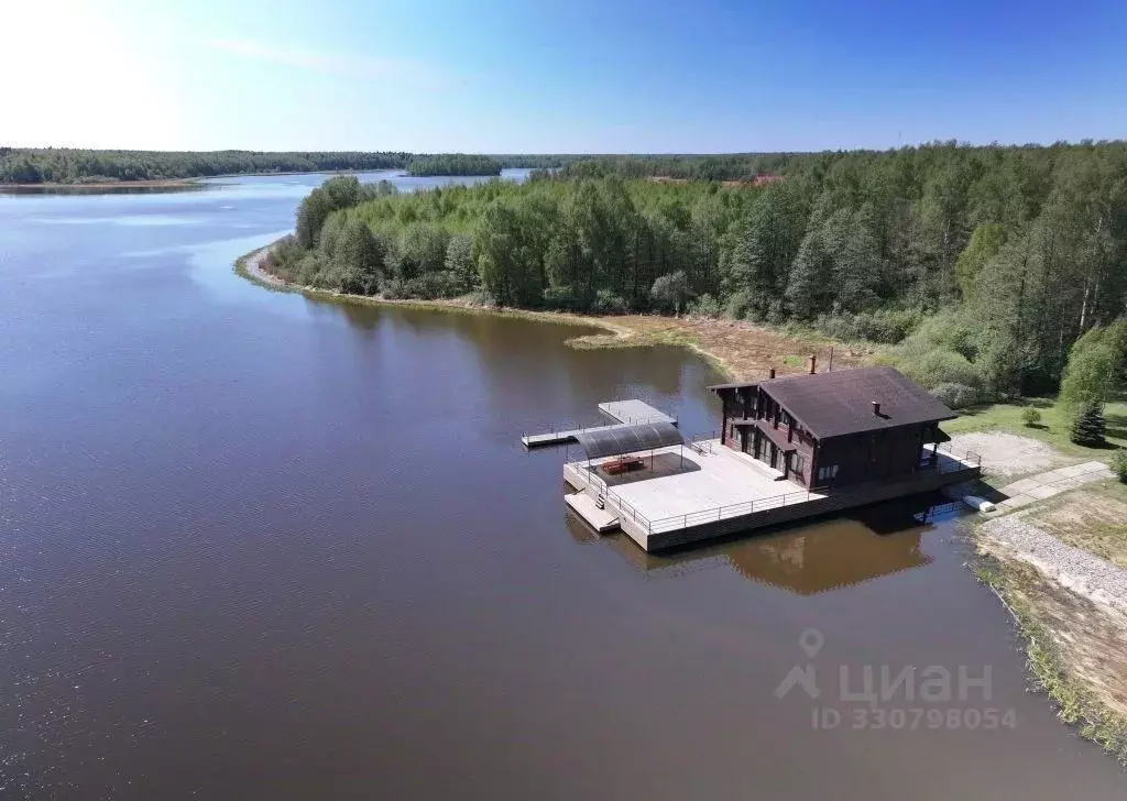 Дом в Тверская область, Конаковский муниципальный округ, д. Коровино ... - Фото 1