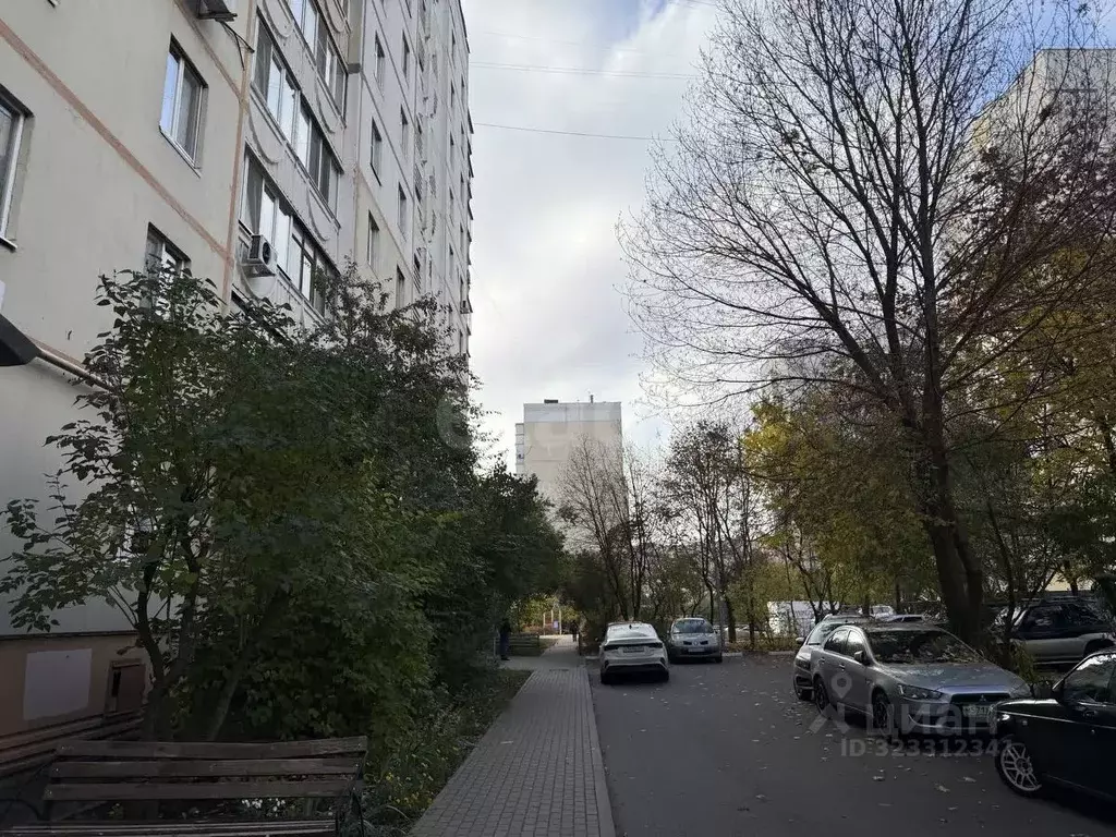 2-к кв. Белгородская область, Белгород ул. Есенина, 20а (52.1 м) - Фото 1