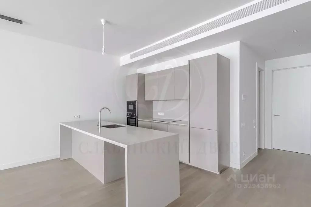 4-к кв. Москва ул. Костикова, 4к1 (164.0 м) - Фото 1