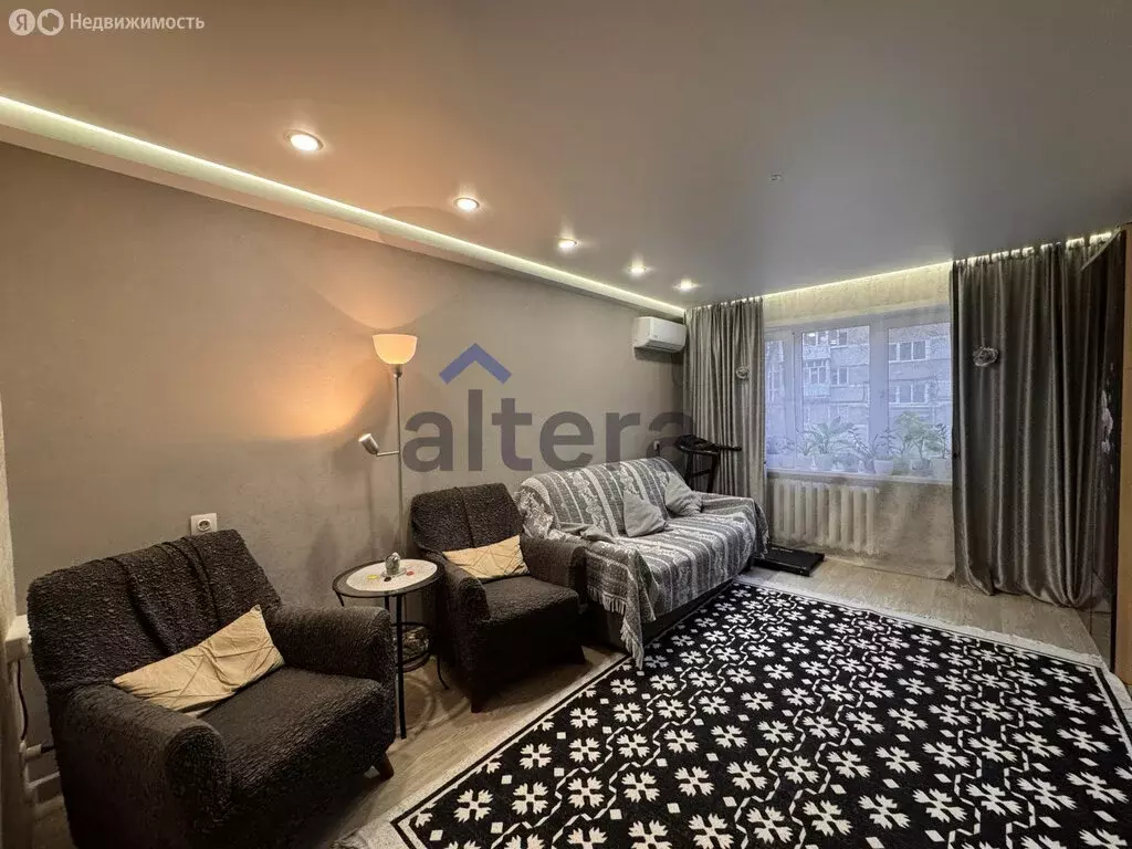 3-комнатная квартира: Казань, улица Аделя Кутуя, 12 (59.7 м) - Фото 1