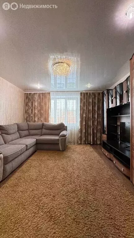 3-комнатная квартира: Братск, жилой район Энергетик, Олимпийская ... - Фото 1