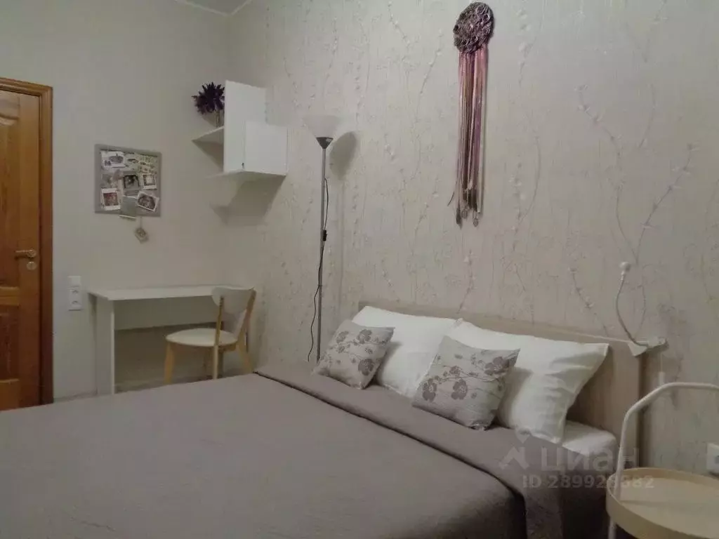 Комната Санкт-Петербург 15-я Васильевского острова линия, 58 - Фото 1