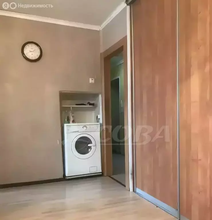 2-комнатная квартира: Тюмень, улица Пермякова, 10 (45.6 м) - Фото 1