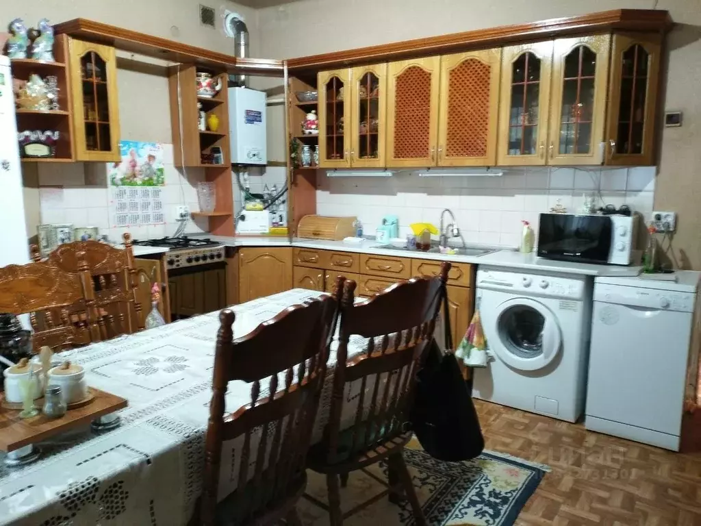 Дом в Краснодарский край, Армавир Туапсинская ул., 332 (150 м) - Фото 1