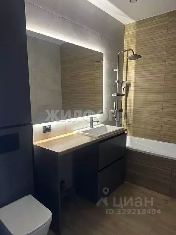 Дом в Томская область, Томск пл. Ленина (107 м) - Фото 1