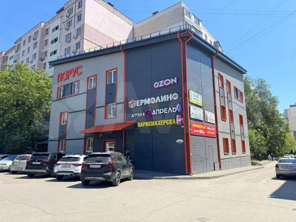 Офис 61.5 м на 1-й линии, трафик, парковка, Росто - Фото 1