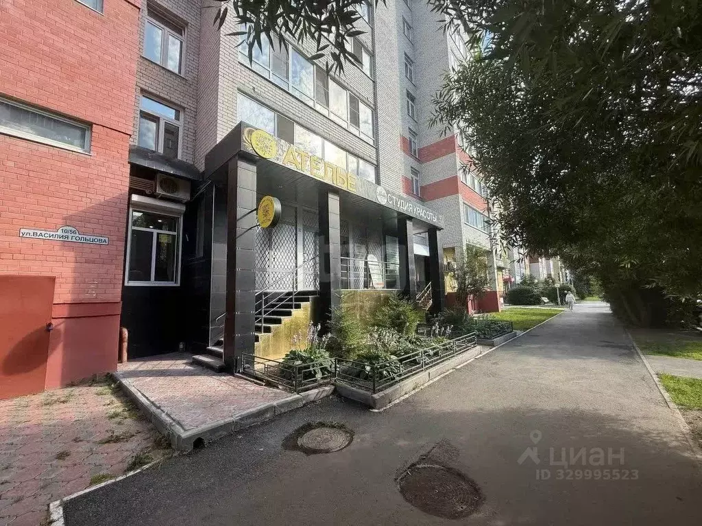 Помещение свободного назначения в Тюменская область, Тюмень ул. ... - Фото 1