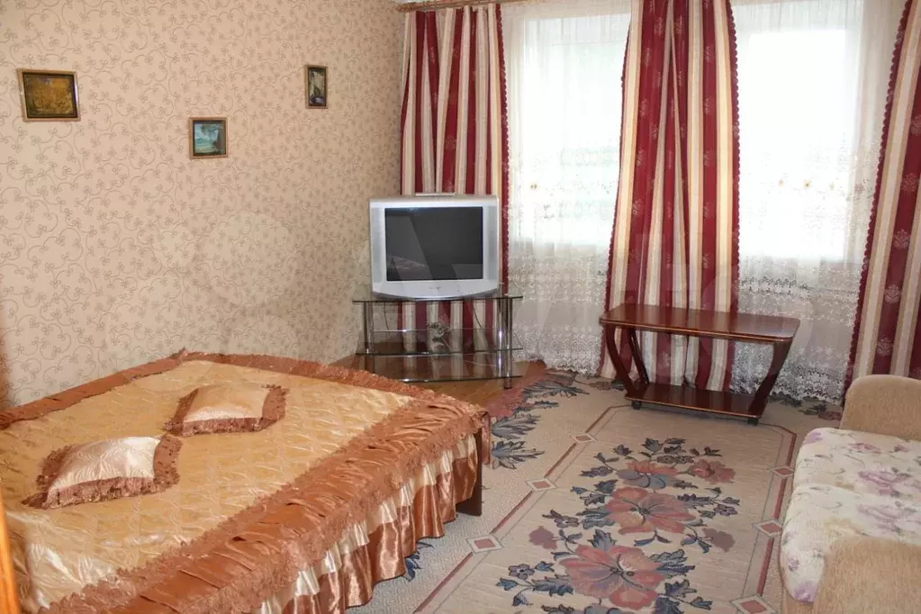 1-к. квартира, 40 м, 5/9 эт. - Фото 0