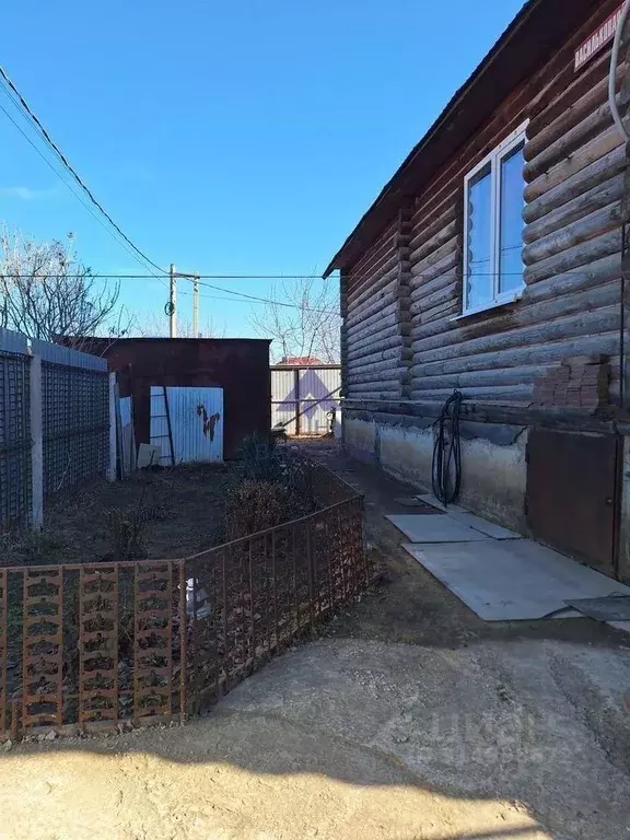 Дом в Ростовская область, Волгодонск Васильковая ул., 65 (100 м) - Фото 1