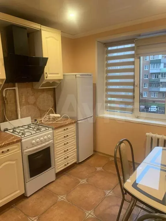 3-к. квартира, 58 м, 3/9 эт. - Фото 1