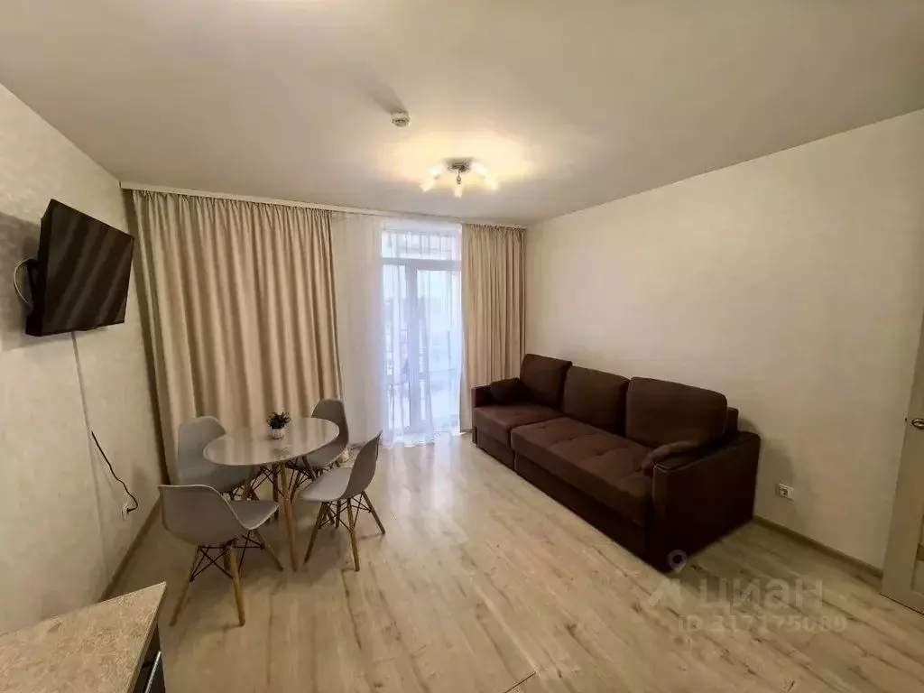 2-к кв. Карелия, Петрозаводск ул. Энтузиастов, 11 (47.0 м) - Фото 1