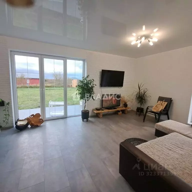 Дом в Калининградская область, Гурьевский муниципальный округ, пос. ... - Фото 2