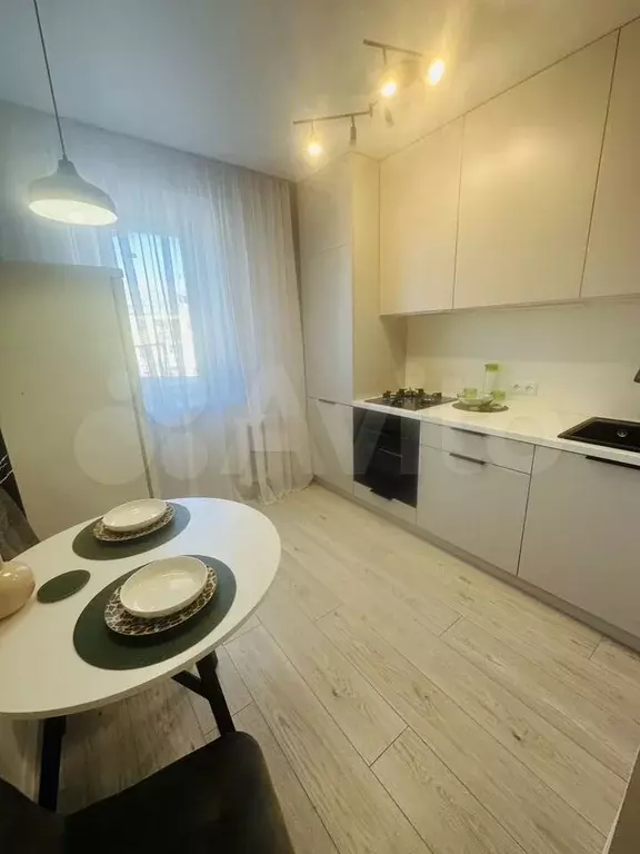 1-к. квартира, 37 м, 4/5 эт. - Фото 0