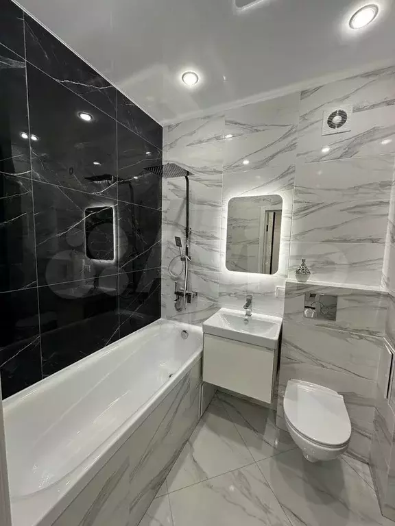 1-к. квартира, 41 м, 13/16 эт. - Фото 0