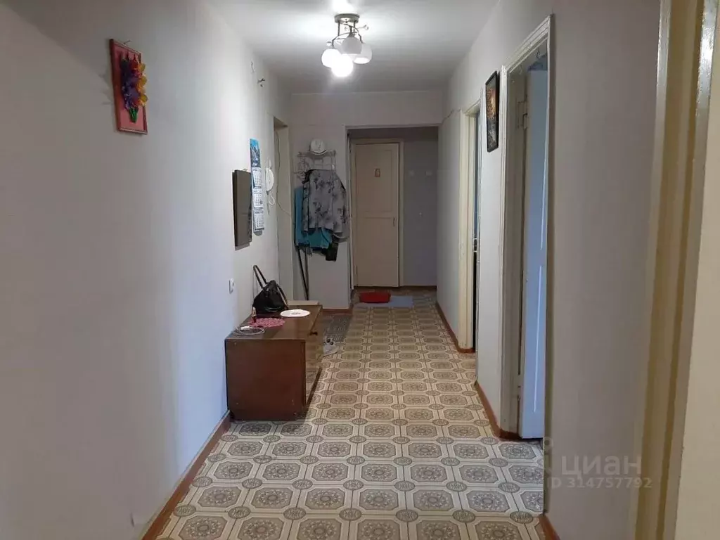 3-к кв. Бурятия, Улан-Удэ ул. Лимонова, 14 (67.6 м) - Фото 0