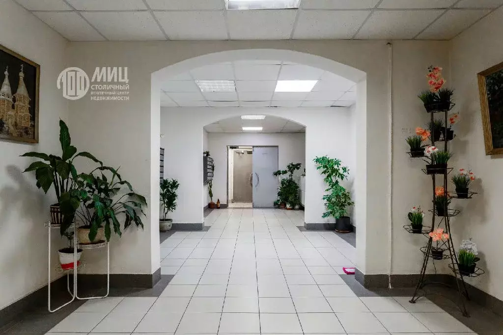 Продается 3-комнатная квартира - Фото 2