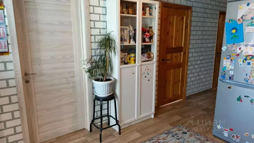 Квартира, 3 комнаты, 57.4 м - Фото 0