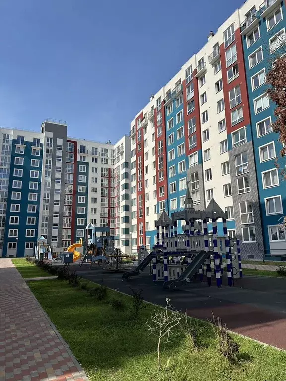 3-к. квартира, 84 м, 5/9 эт. - Фото 0