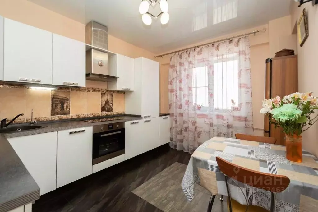 3-к кв. Иркутская область, Иркутск Юбилейный мкр, 120 (79.6 м) - Фото 1