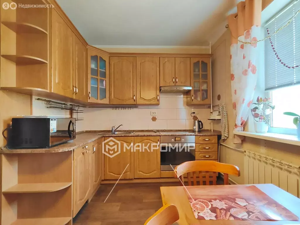 3-комнатная квартира: Санкт-Петербург, Репищева улица, 21к1 (69.6 м) - Фото 1