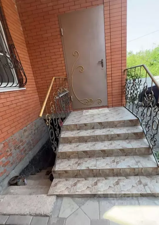 Дом в Ростовская область, Ростов-на-Дону 6-й Самобытный пер., 3 (140 ... - Фото 1