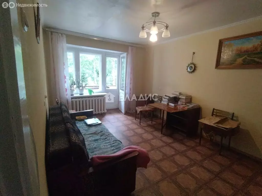 3-комнатная квартира: Вологда, улица Авксентьевского, 3 (62.5 м) - Фото 0