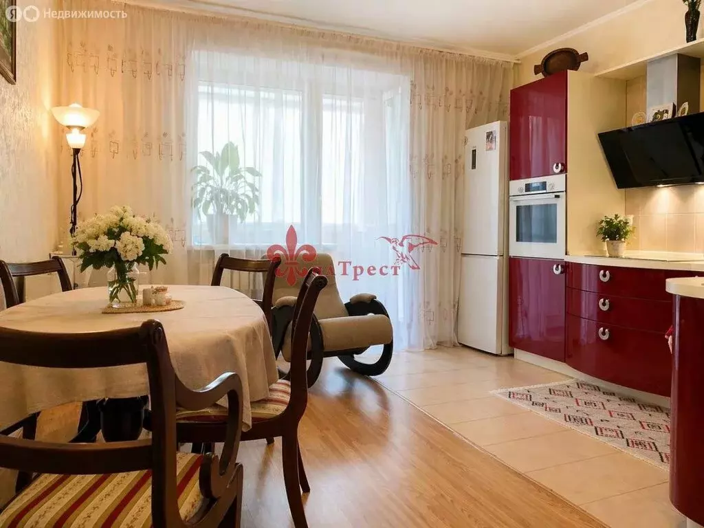 2-комнатная квартира: Белгород, улица 5 Августа, 31 (87.5 м) - Фото 2