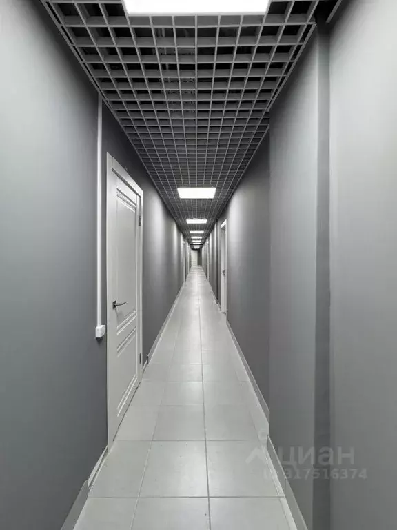 Помещение свободного назначения в Кировская область, Киров ул. ... - Фото 0