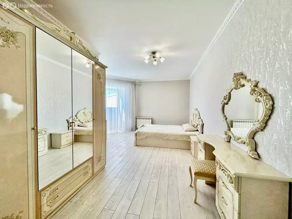 4-комнатная квартира: Иркутск, проспект Маршала Жукова, 5/1 (121 м) - Фото 0