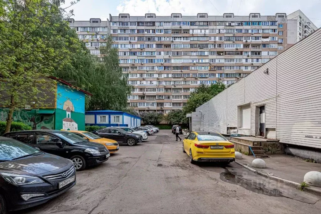 Торговая площадь в Москва ул. Знаменские Садки, 7Б (1238 м) - Фото 0