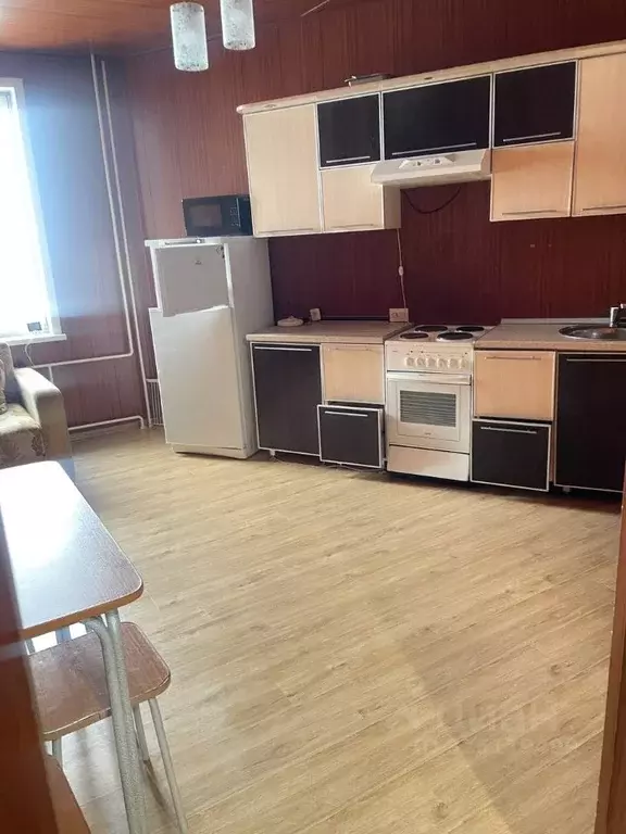 2-к кв. Алтайский край, Барнаул Путиловская ул., 20 (70.0 м) - Фото 1