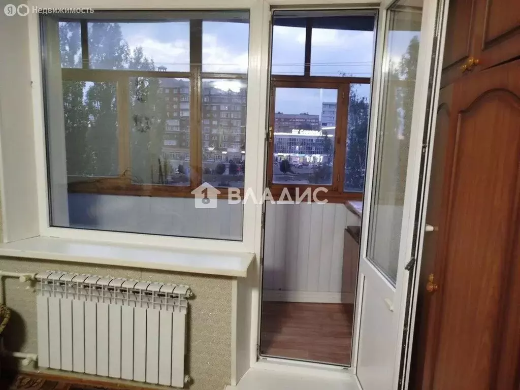 1-комнатная квартира: Старый Оскол, микрорайон Лесной, 14 (38 м) - Фото 2