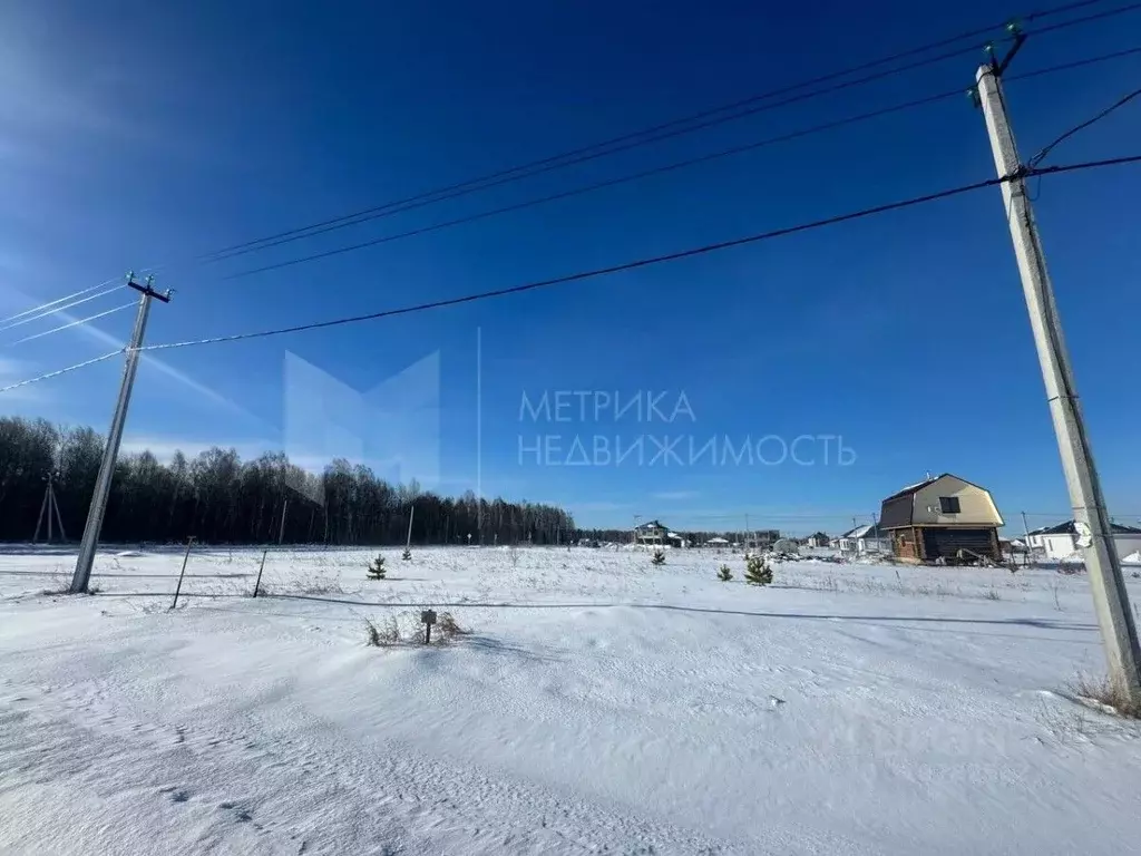 Участок в Тюменская область, Тюменский район, д. Падерина ул. Г.Л. ... - Фото 0