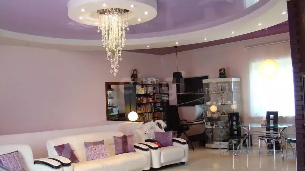 Дом в Красноярский край, Красноярск Караульная ул., 34а (336 м) - Фото 1