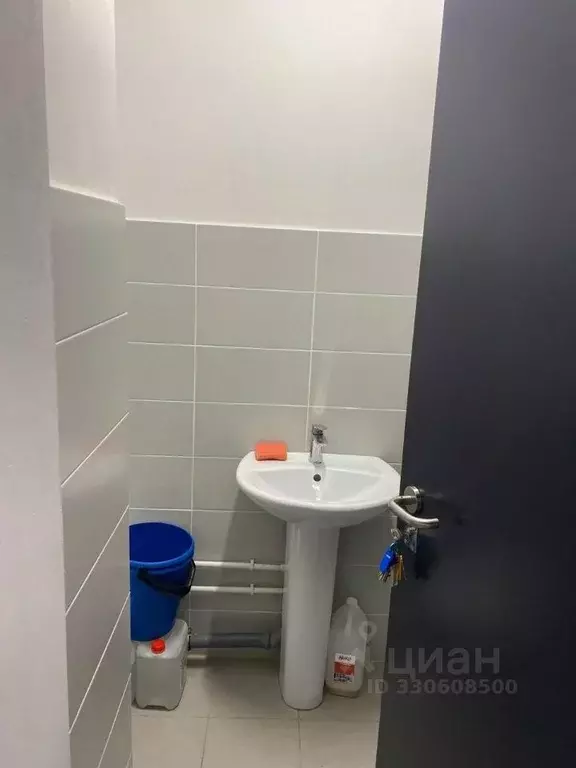 Помещение свободного назначения в Татарстан, Казань ул. Четаева, 8 (1 ... - Фото 1