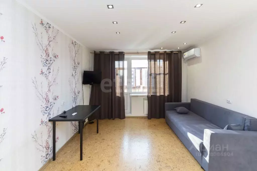 1-к кв. Тюменская область, Тюмень Восточный мкр, ул. Моторостроителей, ... - Фото 1