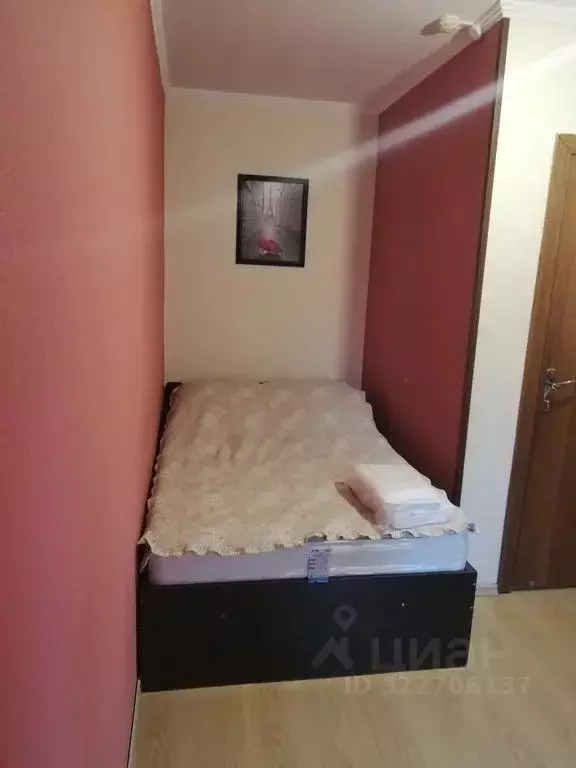 Комната Красноярский край, Красноярск Взлетка мкр, ул. Батурина, 20 - Фото 1