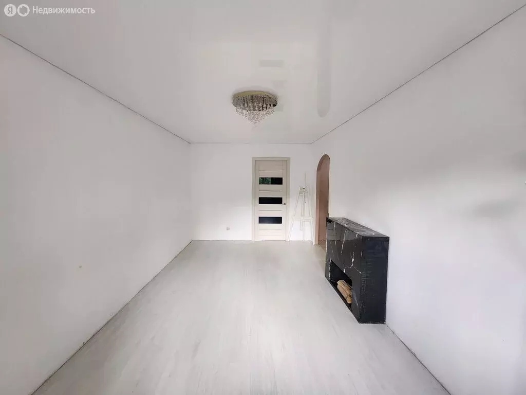 3-комнатная квартира: Курган, улица Максима Горького, 35 (60.2 м) - Фото 1