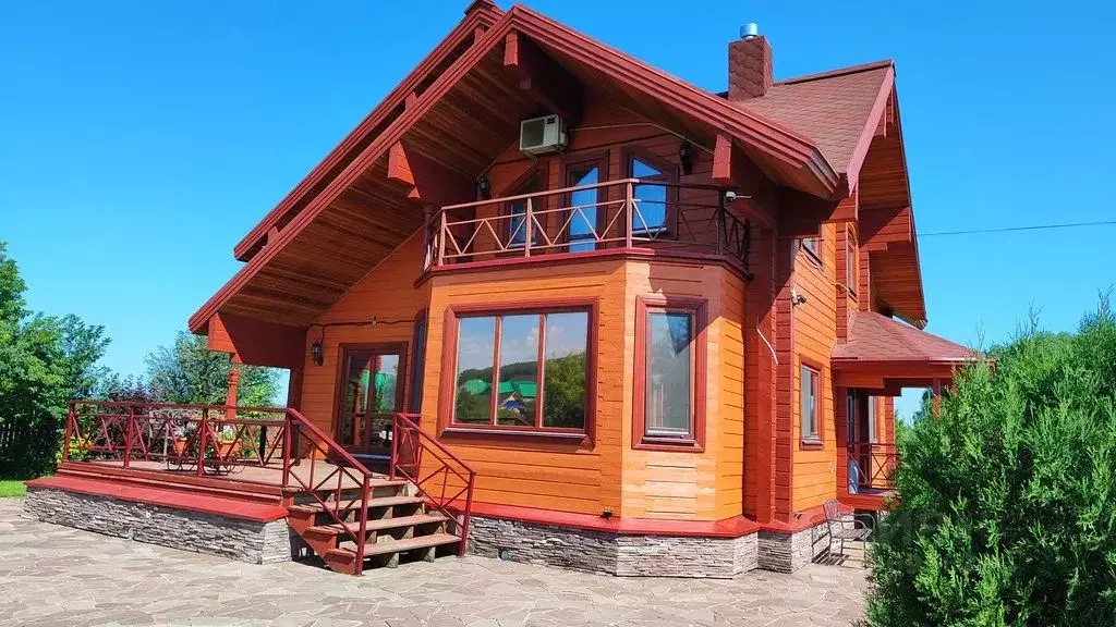 Дом в Башкортостан, Туймазинский район, Николаевский сельсовет, с. ... - Фото 1