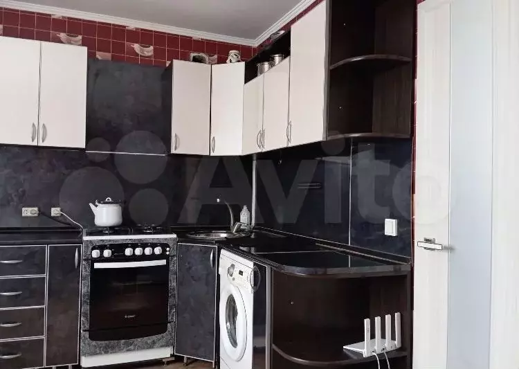 1-к. квартира, 41 м, 4/9 эт. - Фото 0