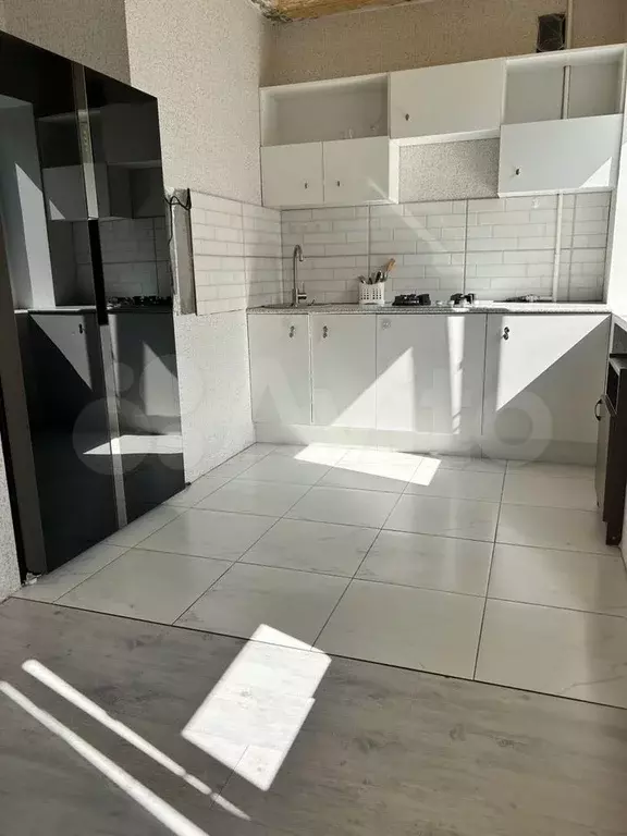 3-к. квартира, 60 м, 4/5 эт. - Фото 0