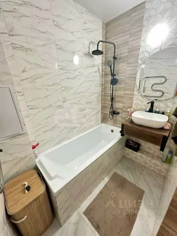 2-к кв. Воронежская область, Воронеж ул. 45-й Стрелковой Дивизии, 64/2 ... - Фото 0