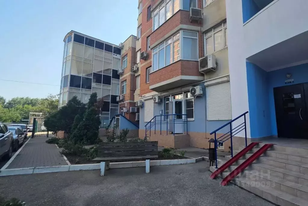 Офис в Краснодарский край, Краснодар ул. Тюляева, 2/1 (79 м) - Фото 2