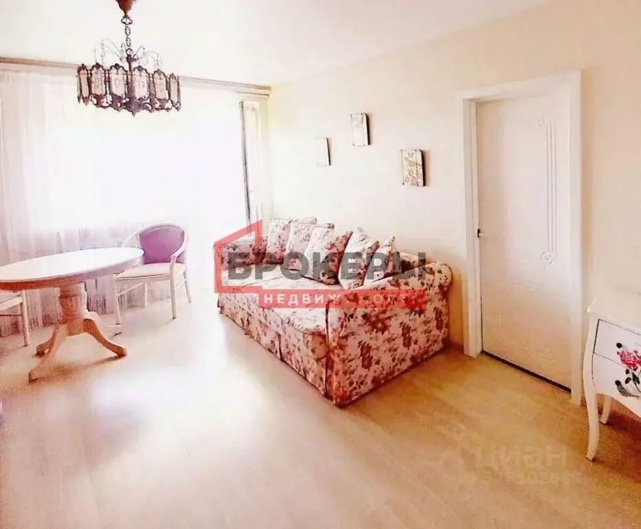 3-к кв. Севастополь ул. Новикова, 31 (64.0 м) - Фото 2