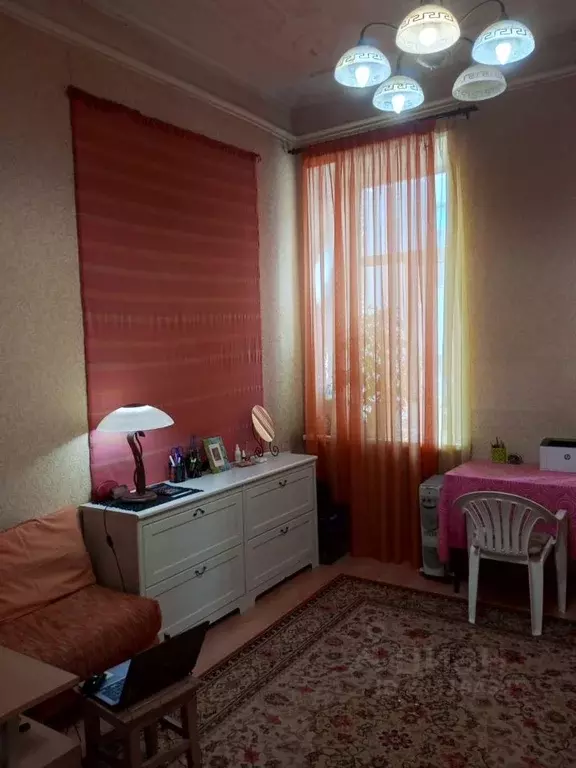 Комната Москва ул. Знаменка, 13С4 - Фото 1