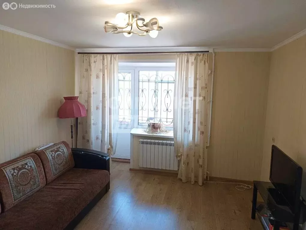 2-комнатная квартира: село Плеханово, улица Корсакова, 10 (50 м) - Фото 1